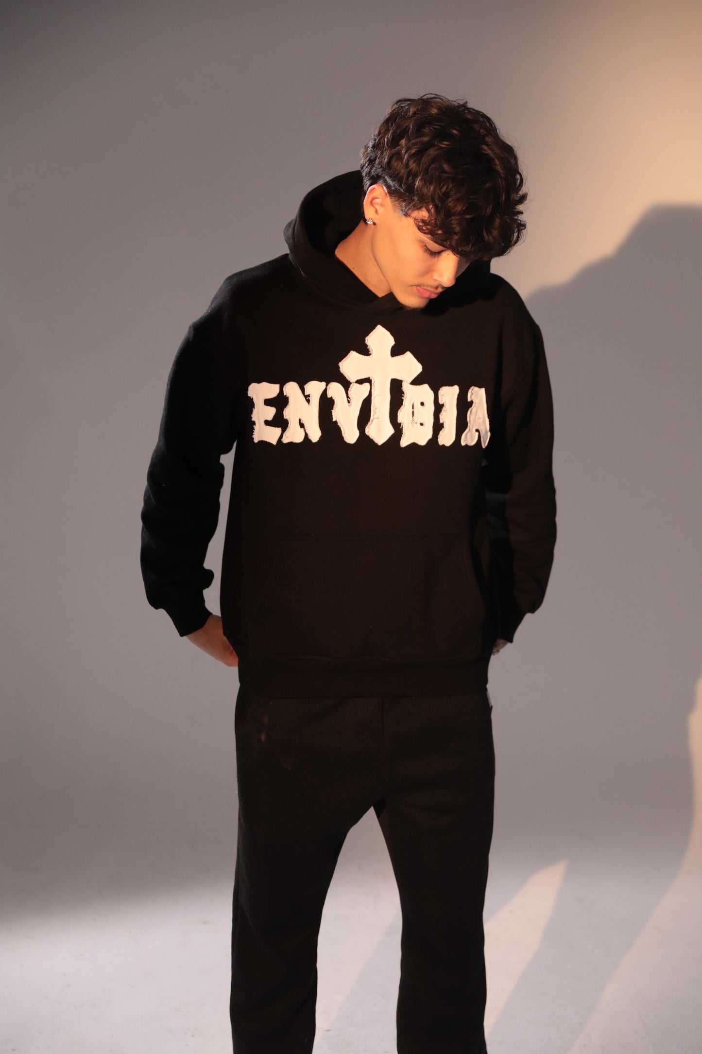 ENVIDIA DISTRESSED PATCH HOODIE - BLACK